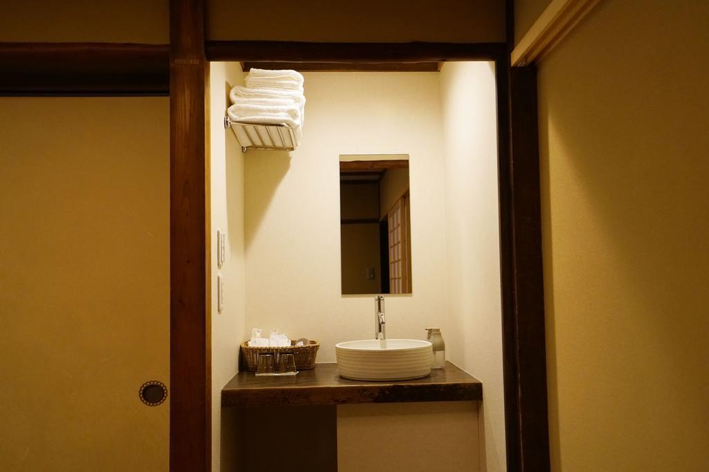 Ryokan Tori Киото Экстерьер фото